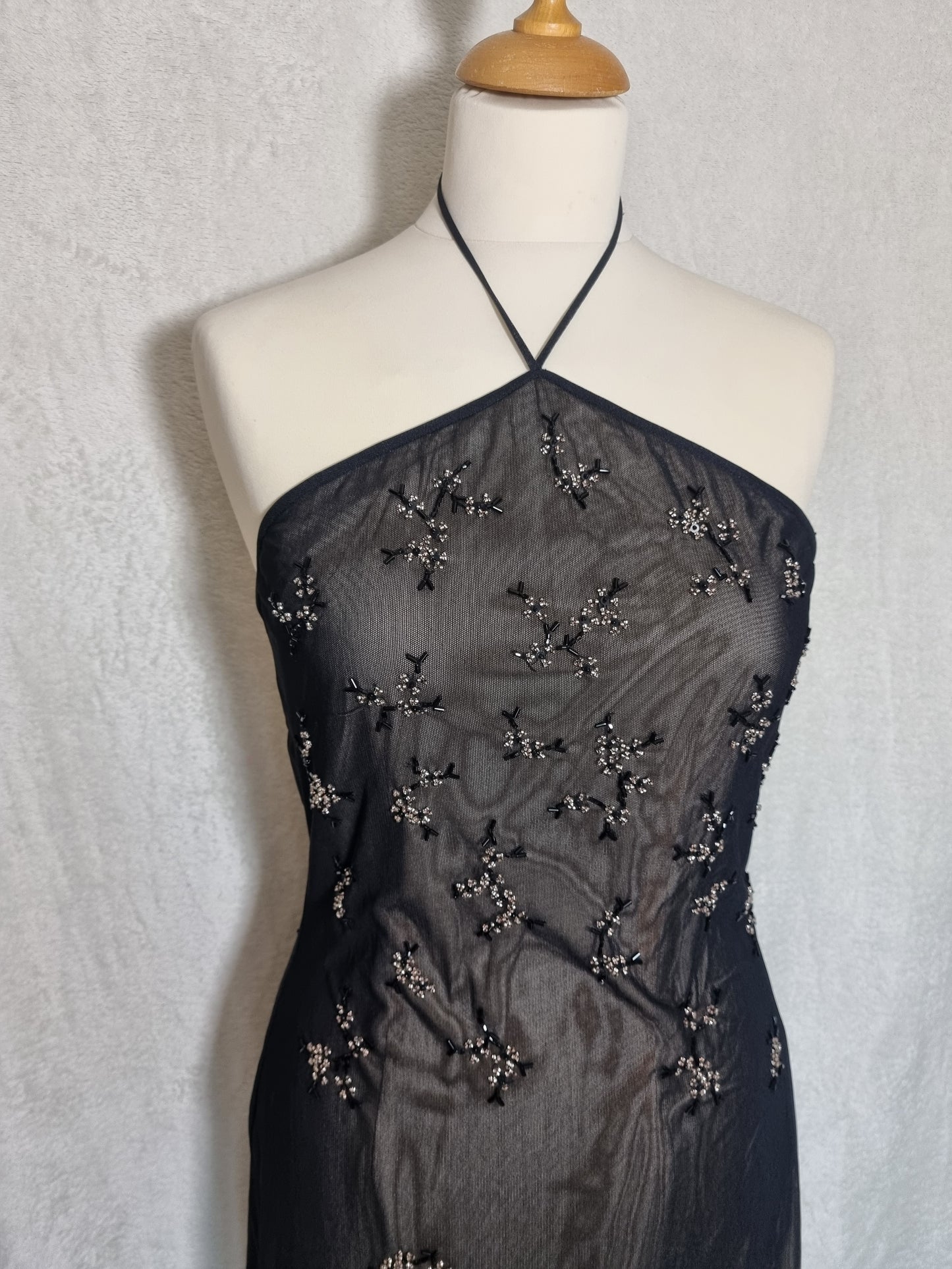 90s Abendkleid aus Netz mit Perlenstickerei