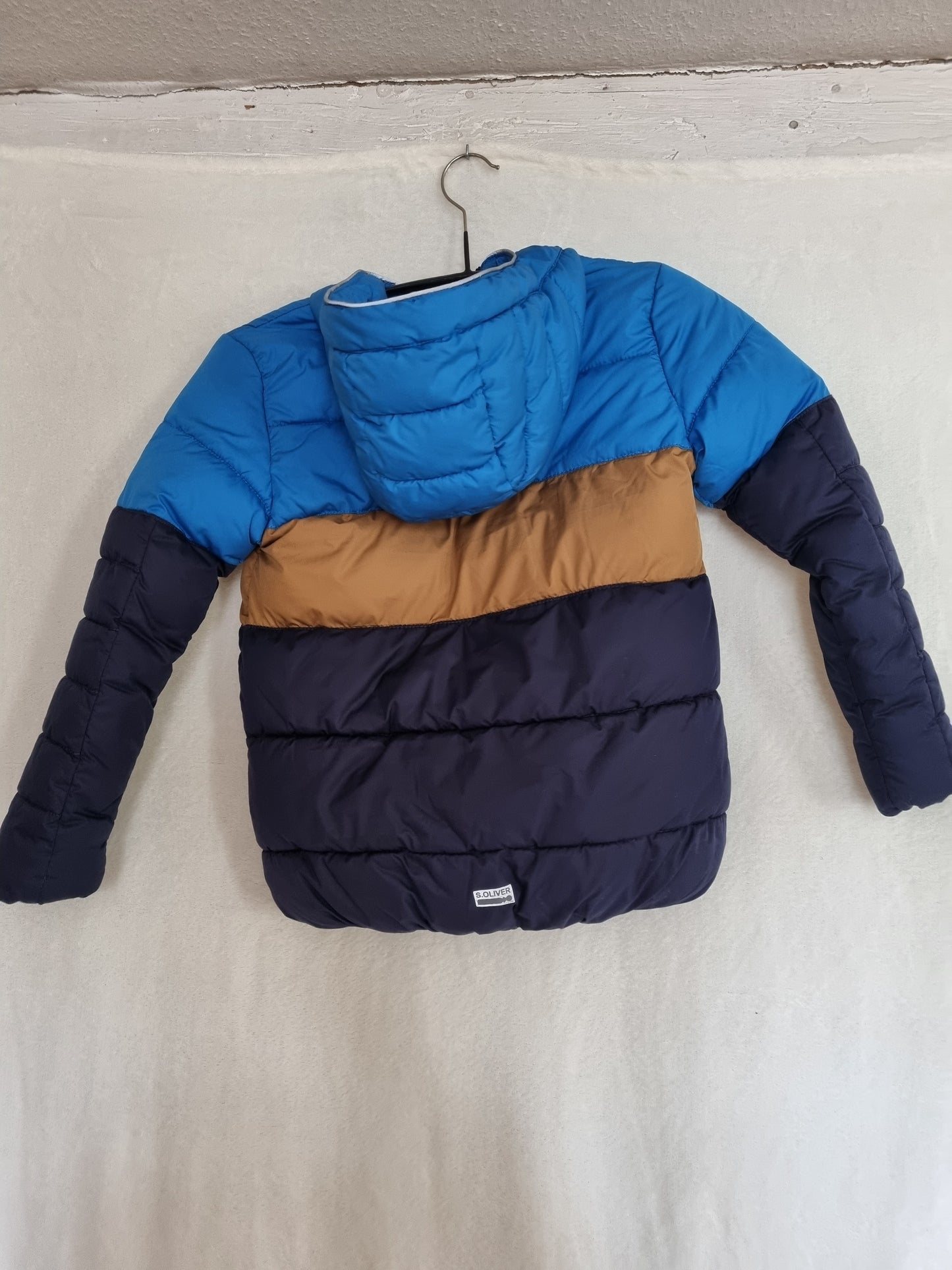 Warme Winterjacke Gr. 134