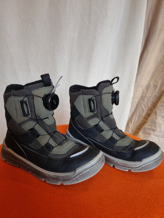 Winterschuhe Gr. 30